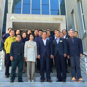 경북도의회 문화환경委,『청송 객주문학관, 울진금강송소나무』현장 점검 대표이미지