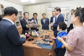 제294회 경상북도의회 임시회 행정보건복지위원회 현지활동 대표이미지