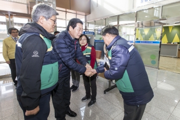 지진피해 포항교육지원청 방문 및 격려 대표이미지