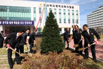 경북도의회 교육위원회 현지방문 활동 대표이미지