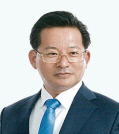 KIM SI HWAN